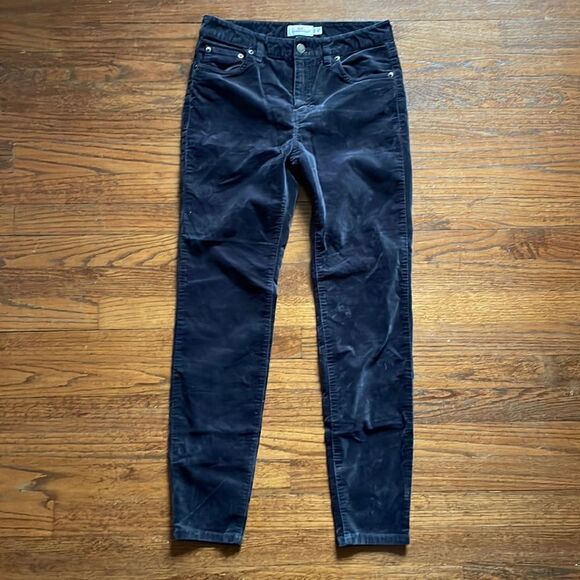 Vineyard Vines Charcoal Gray High Rise Velour Pants - Picture 1 of 6